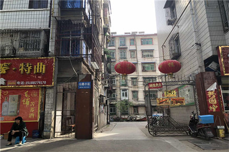 城北京湾B区毛坯房出售带储藏室